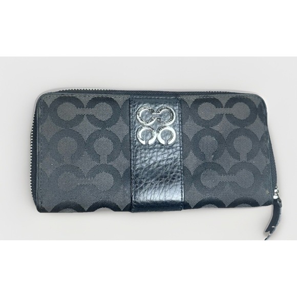 Coach Handbags - Coach Julia Black Signature Accordion Zip‎ Around Wallet 8x4